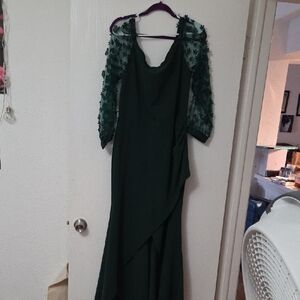 Elegant Dark Green Long Sleeve Dress
